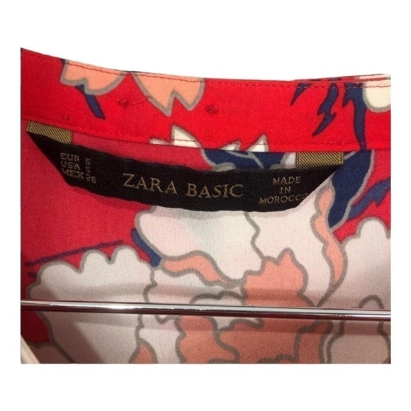 4/$45 ZARA Basic Red Floral Short Sleeve Kimono Style Top Small - Picture 8 of 8